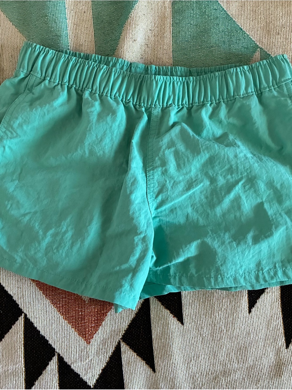 Patagonia Barely Baggies Shorts Teals Women’s XS, great condition, hiking swim